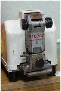Электрокомпостер типа ЭКР-68 с механизмом для ручного компостирования билетов